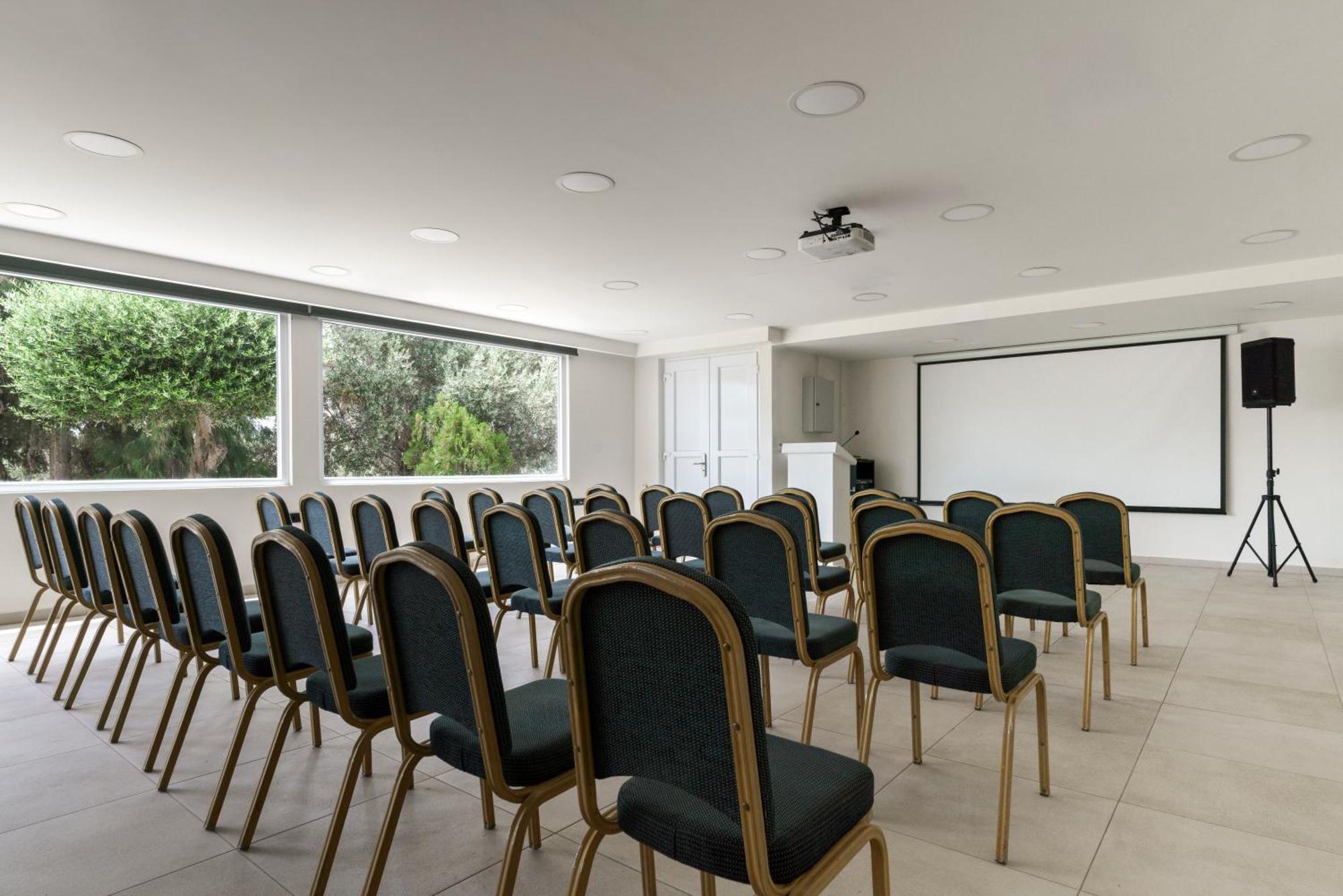 Amaronda Resort & Spa Eretria Екстериор снимка