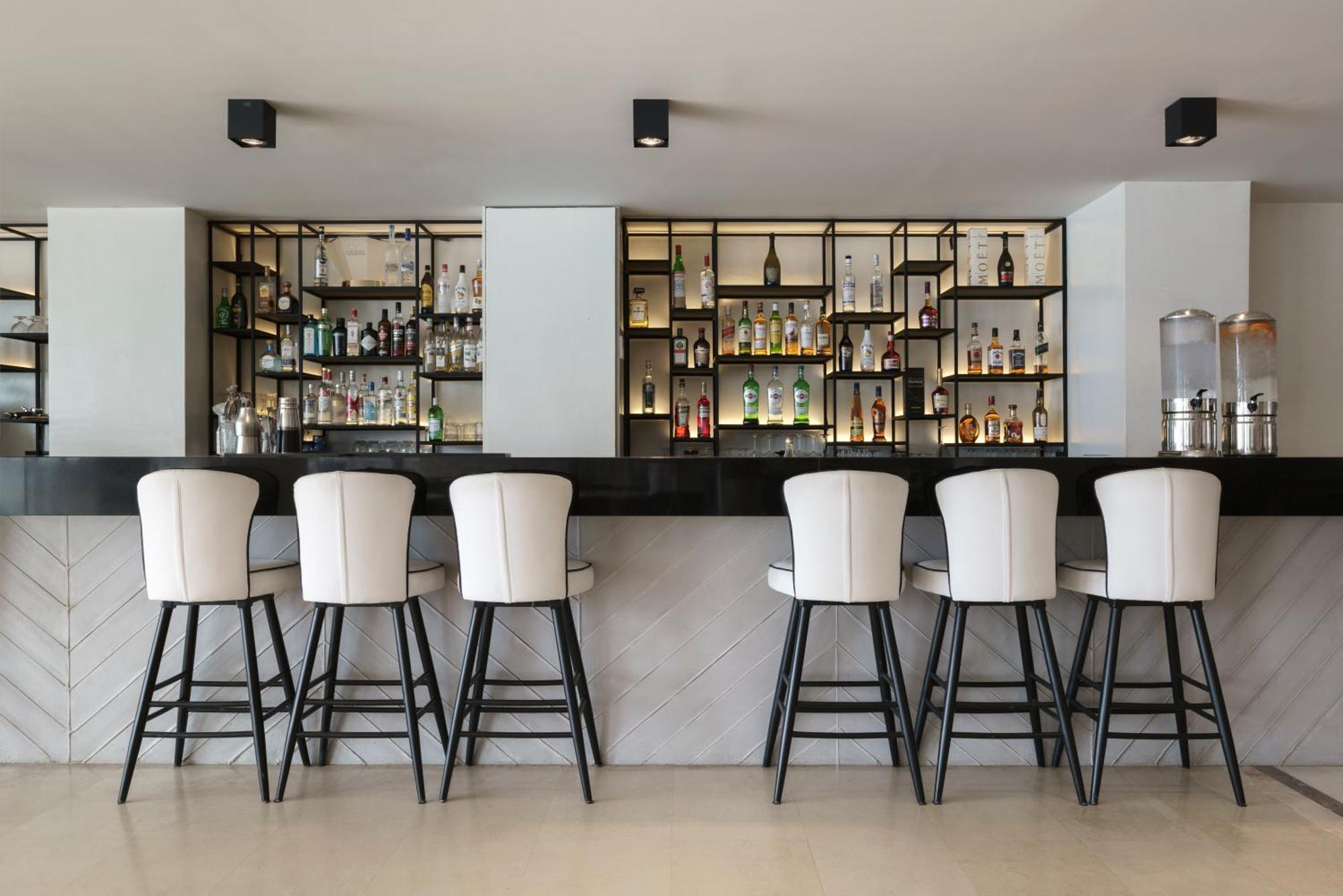 Amaronda Resort & Spa Eretria Екстериор снимка