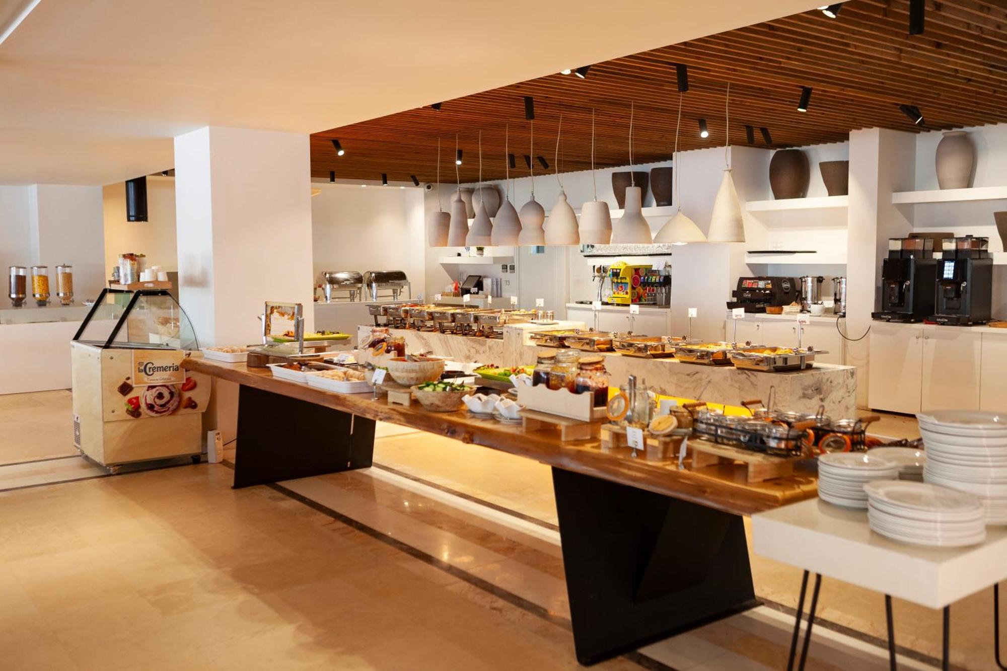 Amaronda Resort & Spa Eretria Екстериор снимка